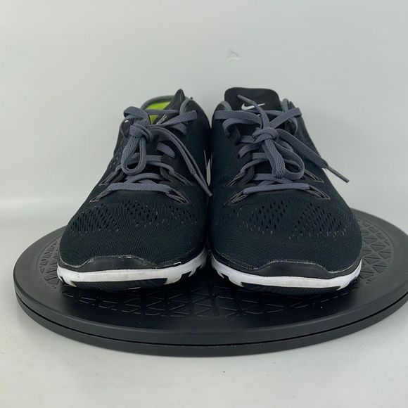 Nike Free 5.0 TR Fit 5 Black Athletic Running Shoes 704674-004 Women’s Size 10 - Picture 2 of 12